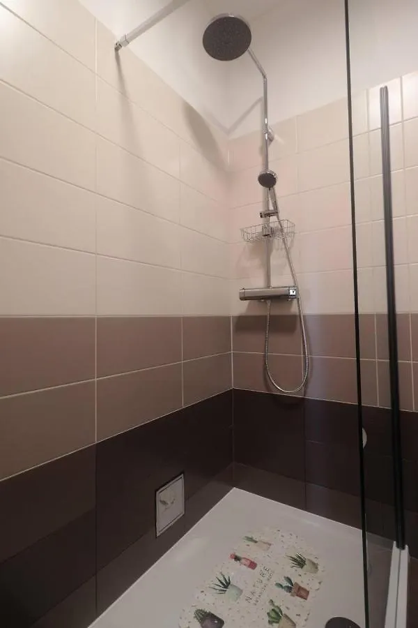 Lägenhet Apartman Studio Pesja Omišalj