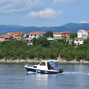 Apartment Lana, Omišalj